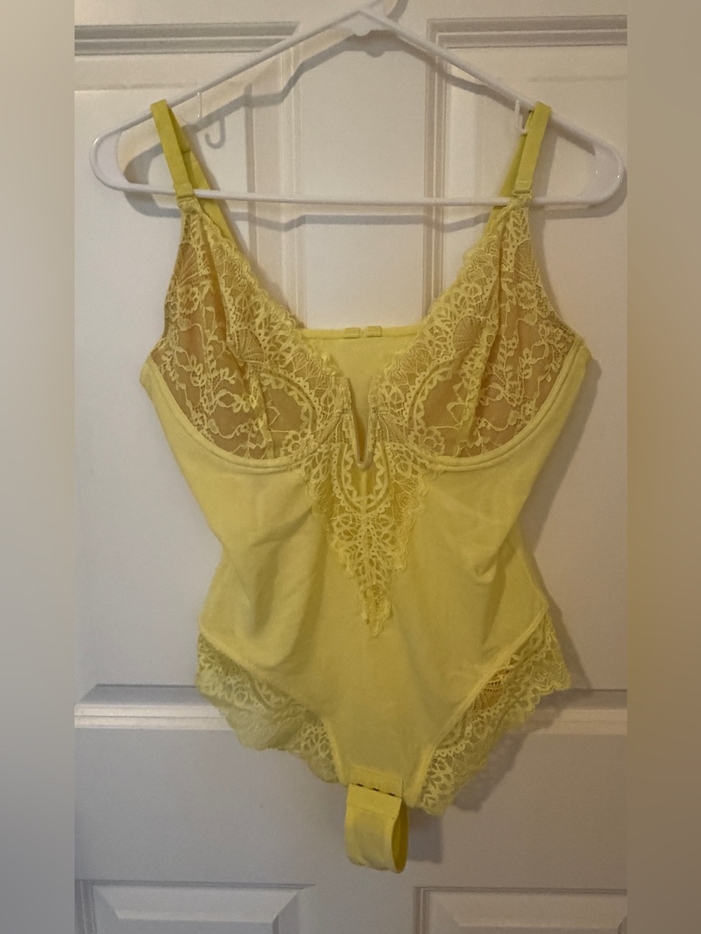 NWT Popilush Yellow Lace Shapewear Bodysuit Size Small